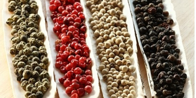 We have good quality whole black pepper, white pepper,