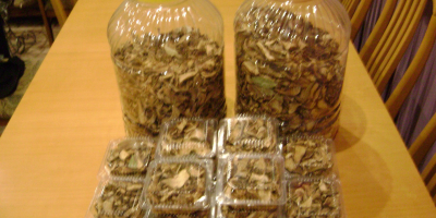 Hello. For sale mushrooms dried from last year&#39;s harvest.