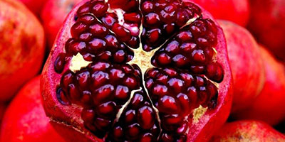Hello, we offer pomegranates of Uzbek origin, they are