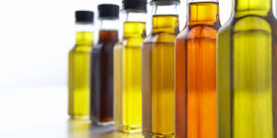 Oils, middlings, oilseed cakes, glycerin, esters, glycols. Sunflower, rapeseed