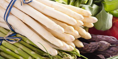 Offre asparagi bianchi in vendita nella stagione 2021 in
