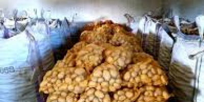 a pile of goods - edible potatoes preferred varieties