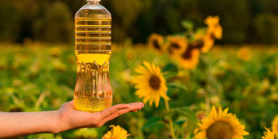Salut! Vindem ulei de floarea soarelui din Ucraina.
