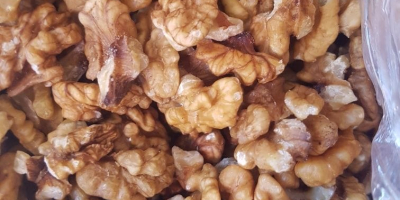 We can sell medium and big quantities of walnuts.