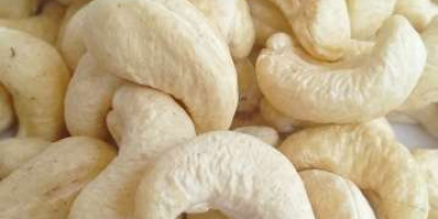 In whole Cashew Nuts, we have 5 varieties/Grades/sizes. CIF