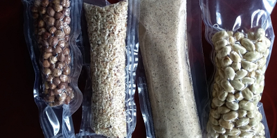 Nocciole sbollentate e senza scottature 11-15 Si prega di