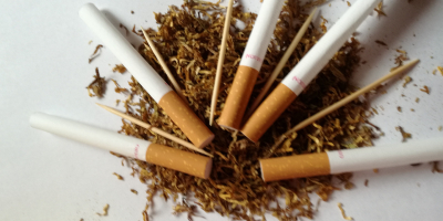 Tobacco for sale, which does not spill, does not