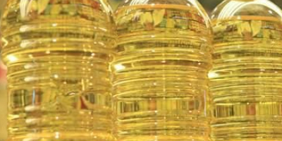 We can supply you quality Sunflower Oil , with