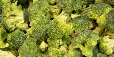 I will buy BROCCOLI - florets, in large quantities,