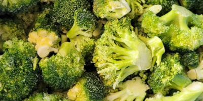 I will sell broccoli caliber 40-60mm. Carton 1x10kg. Country