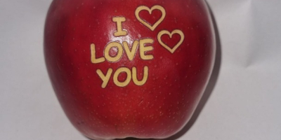 Valentine&#39;s Day apples! Apples for Valentine&#39;s Day! I will