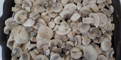 Vendo funghi congelati a fette, a cubetti o in