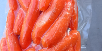 Peeled carrots, vacuum-packed. Email: [e-mail]. Agromar Pleszew.