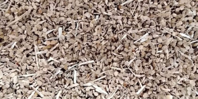 Продавам за зърно, имам за сено. В чували по