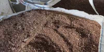 Продавам за зърно, имам за сено. В чували по