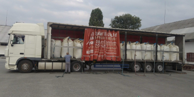 Sonnenblumenöl, Sonnenblumenmehl und -kuchen aus der Ukraine mit Lieferung