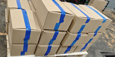 A ️. nagy pirosak, ajvár készítéséhez. magok nélkül tisztítják