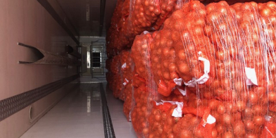 Sárga hagymát kínálunk. 10/15 kg-os zsákokban. Saját szállítással az