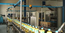 Ukraina.Olej kukurydziany 3,50 zl / L, măsline, cu fructe