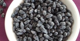 Frutti di bosco Haskap congelati e selezionati. Il prezzo