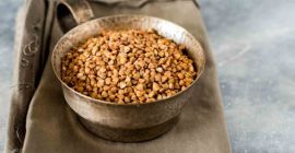 Ich verkaufe Buchweizen - geröstet. Menge - 800T. Gute