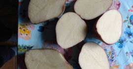 I will sell Ricarda edible potatoes, caliber 55 mm