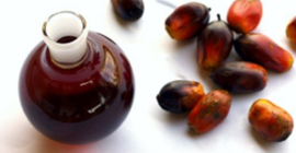 Ulei de palmier proaspăt obținut organic și obținut din