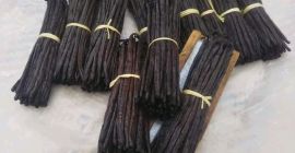 Item name: Vanilla beans Length:14cm-20cm(approx 6-7 inches) Moisture :30%-35%
