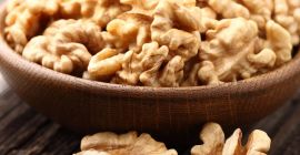 Продавам почистения орех Продавам ореха в асортимент. Обем 5