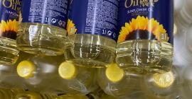 Слънчогледово олио 100 рафинирани бутилки от 1,5 и 10