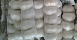 Имаме чист бял чесън за продажба