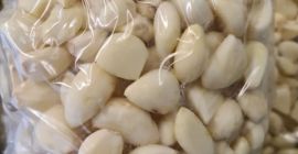 Order garlic and peeled cloves by SMS !! Overnight