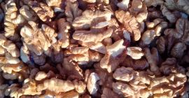 I will sell hand-shelled walnuts wholesale, light mix. Packed