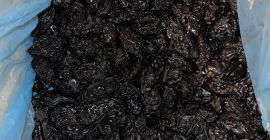 Selling first class of dry prune with and without