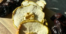 DRIED FRUITS FOR SALE APPLE PLUM PEAR POSSIBLE TRAY