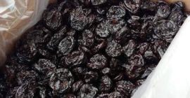 Prunes, blanched prunes with pits, blanched prunes without pits