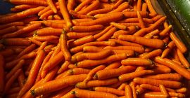 Продам мытую морковь для рынка и киловатты. У меня