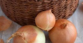 Fresh, organic, premium white onion. For more information, please